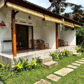 D'Janu Homestay