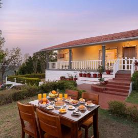 StayVista's Zolas Retreat - 2BHK Pet-Friendly Mountain-View Villa