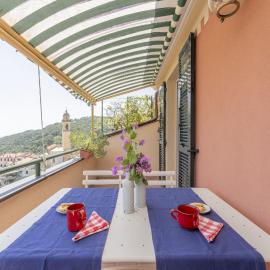 Emma House Terrace and Sea View Moneglia, hotel in Moneglia