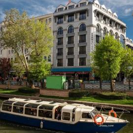SennaCity Hotel, hotel en Eskişehir