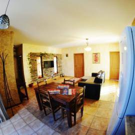 Family Mini-Hotel Martirosyan's and tours