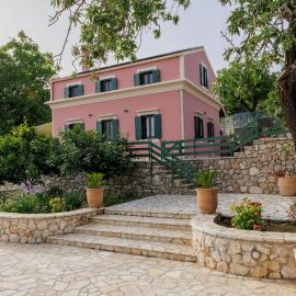 Villa Oros