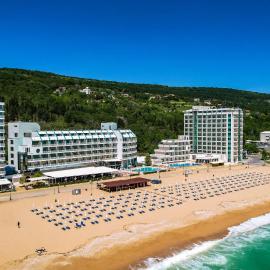 Berlin Golden Beach All Inclusive & Beach，金沙的飯店