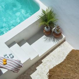 Casa nueva con piscina privada y solárium, hotel in Alcalá de Guadaira