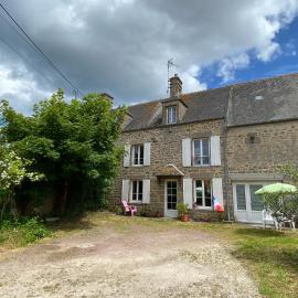 Entre Roches et Marées, hotel a Montfarville