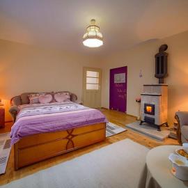 Kinga Guesthouse, hotel u gradu Şiclod
