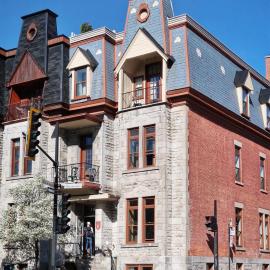 Auberge du Plateau, хотел в Монреал
