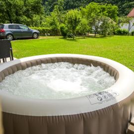 Apartman Kiko, hotel v destinácii Jajce