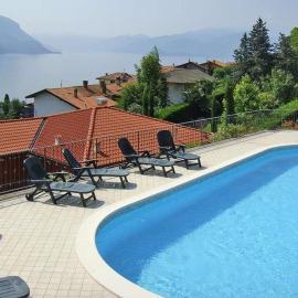 Residenza Romina sleeps 8 with pool- by Italian Apartments
