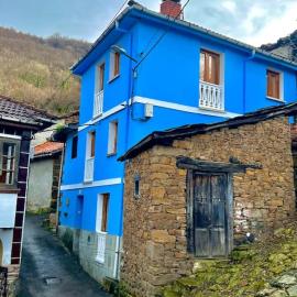 VilladeCelis, hotel Mieresben