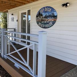 TOP DECK - Panoramic water views of the Bay of Fires, hotel in Binalong Bay