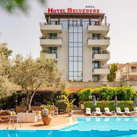 Vila Belvedere – hotel w Durrës
