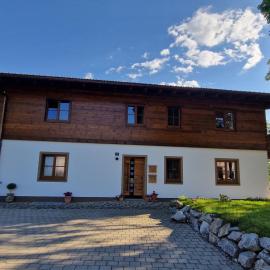 Bergeblick Bichl an der Ludlmühle, hotell sihtkohas Bichl
