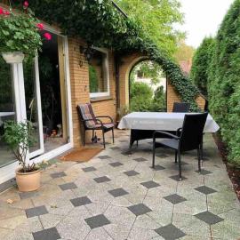 Entire home close to Hamburg, train&airport nearby, hotel in Norderstedt