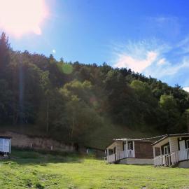 Forest Cabins, hotel u gradu Kazbegi