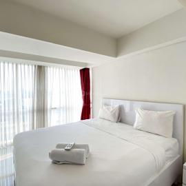 Comfort Stay and Homey 2BR Apartment at H Residence By Travelio