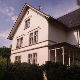 Ferienwohnung Villa Weyermann، فندق في لايشلينغن