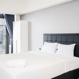 Comfort Living Studio Apartment Carstensz Residence By Travelio
