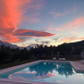 agriturismo borgo del ginepro, hotel in Castiglione Messer Raimondo