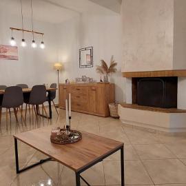 Achilleas Apartment, hotel em Stilís