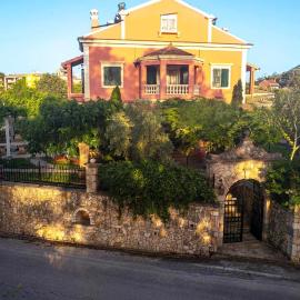 Le Chateau by CorfuΕscapes, hotel a Corfu
