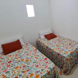 Hostel & Pousada SANTOS PRAIA, hotel in Santos