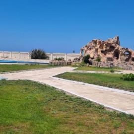 فيلا بسين خاص, hotel u gradu Dawwār Abū Maḩrūs