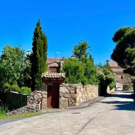 Saltus Abus, conjunto rural con encanto en Sotosalbos, 15min de Segovia, hotel in Sotosalbos