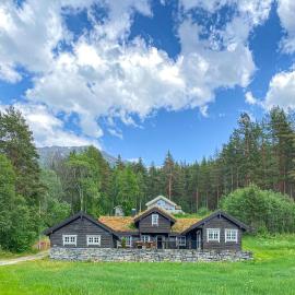 Feriehus-Bjørkedal, hotel in Folkestad