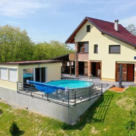 Gorgeous Home In Zigrovec With Sauna