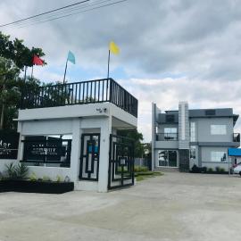 VillaMar Ramos Resort, хотел в Lingayen