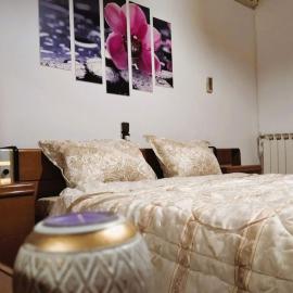 Lihas House