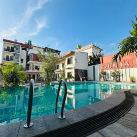 Hotel Gunja, hotel en Lālbhitti