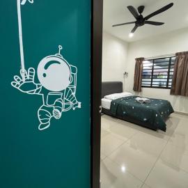 Green Space Homestay Cozy Family(8-12pax), Hotel in Ipoh