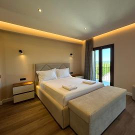 Hotel Vila Ami, hotel v destinácii Tragjas
