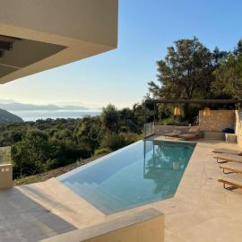 Villa Eptanisa