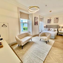 9 Bedroom all Ensuite- Exclusive Use