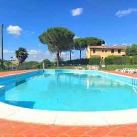 Raggio di Sole Castellina Marittima - Bilocale con piscina in Toscana