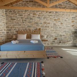 Irenekomos Brand new House AMIGDALIA, hotel in Pitsidia
