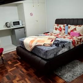 Moonlight Guest House, hotel in Johannesburg