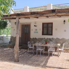 Casa Rural La Encina 2, hotell i Lanjarón