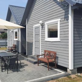 Domek nad morzem 79, hotel in Stegna