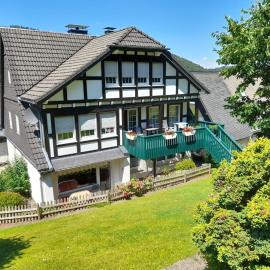 Apartment nähe Willingen und Winterberg, Hotel in Bruchhausen