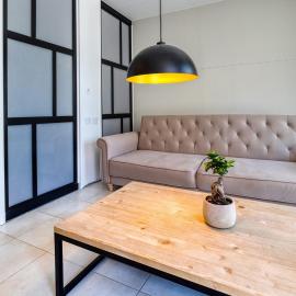 Appartement chaleureux Etampes - Rickhoss Home, hotel sa Étampes