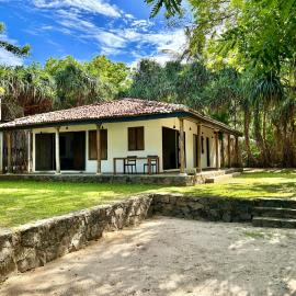 Namaskara by the Beach - Tropical Beachfront Villa Retreat