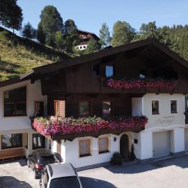 Ferienwohnung Harringer 5 Gehminuten zur Schatzbergbahn Wildschönau Tirol WILD020 by FeWo-Plan, hotel a Pechkaser