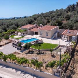 Tolo Villa Natura with Pool for 8 - private, luxury accommodation, готель у місті Толо