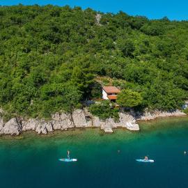 Holiday Home Gentle Breeze, hotel in Kraljevica