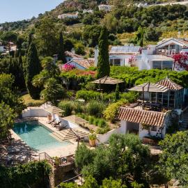 CasaBlu - An Andalusian Boutique Hotel, hotel na Malagi