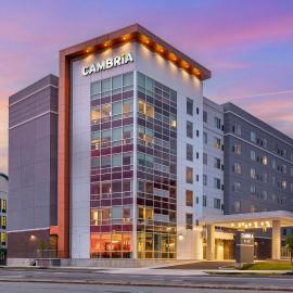 Cambria Hotel Niagara Falls, hotel Niagara Fallsban